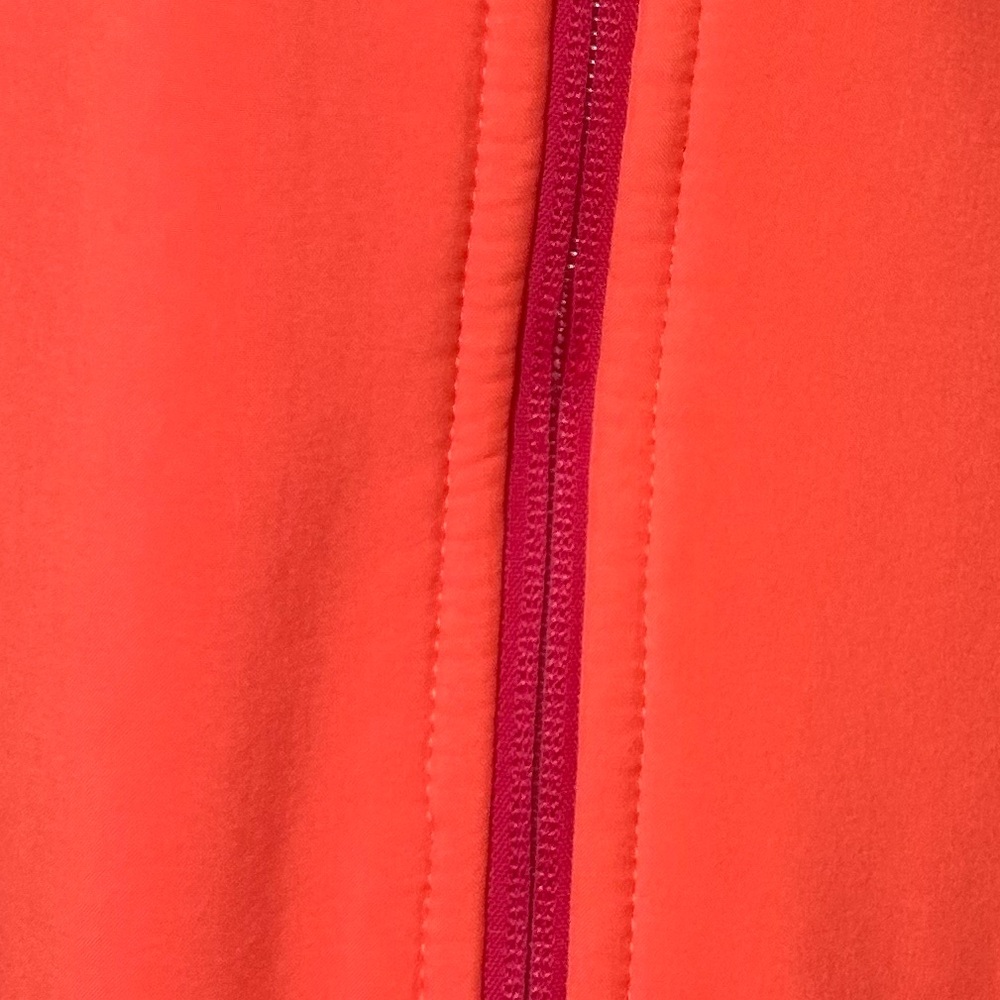 The North Face Women's Vibrant Orange and Pink Spring Jacket - Picture 3 of 16